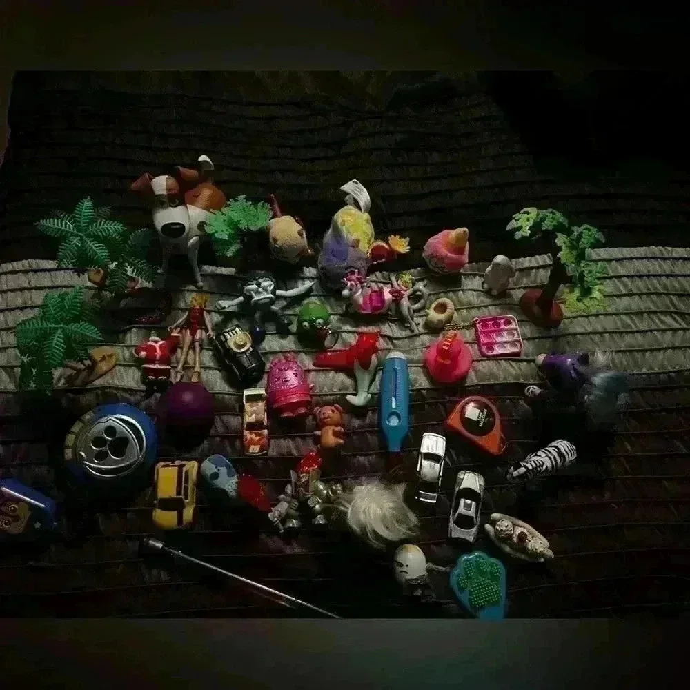 Toy assortment - Picture 2 of 3